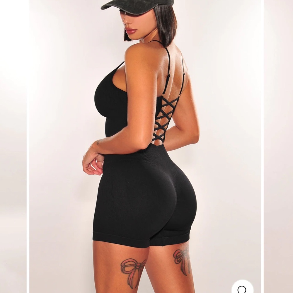 Black Ribbed Scrunch-butt Activewear Two-piece set- S